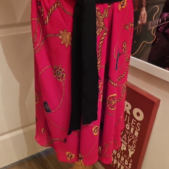 Ralph Lauren Black Label Red Midi Dress with Black Accent - Picture 4 of 11